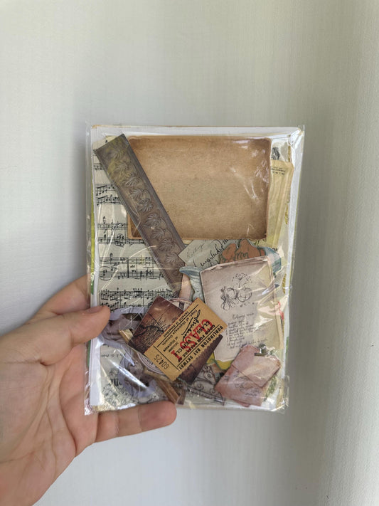 Vintage Junk Journal Kit, Journaling Pack